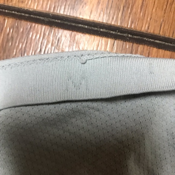Lululemon" Metal Vent Tech Long Sleeve - Picture 12 of 14
